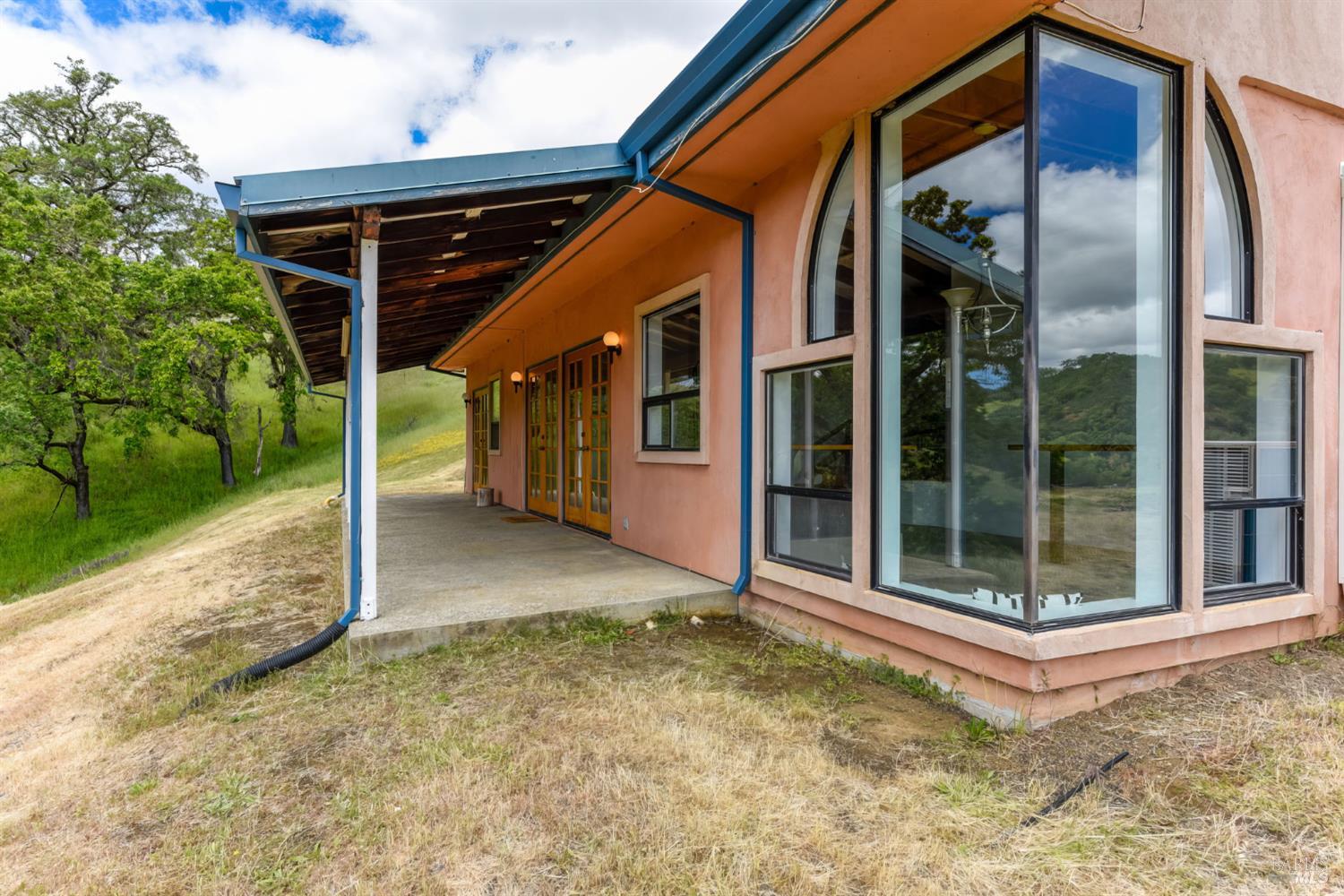 4610 Feliz Creek Road Hopland CA 95449