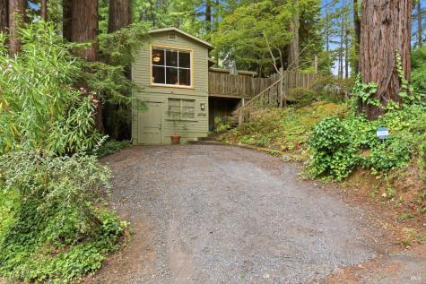 15740 Morningside Drive Guerneville CA 95446