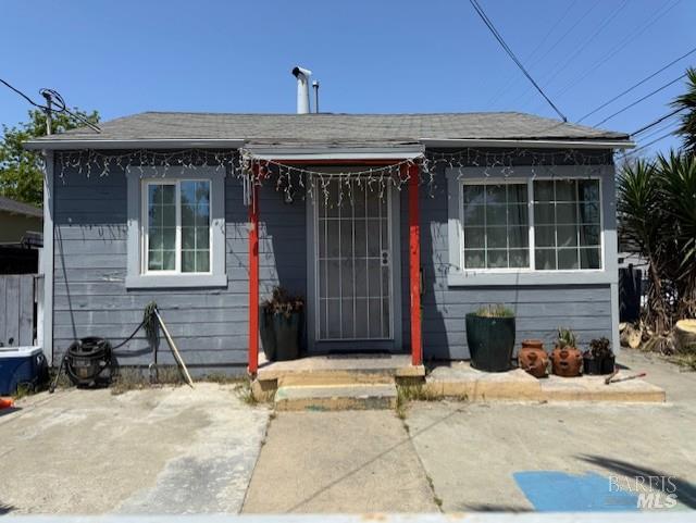 697 Nevada Street Oakland CA 94603