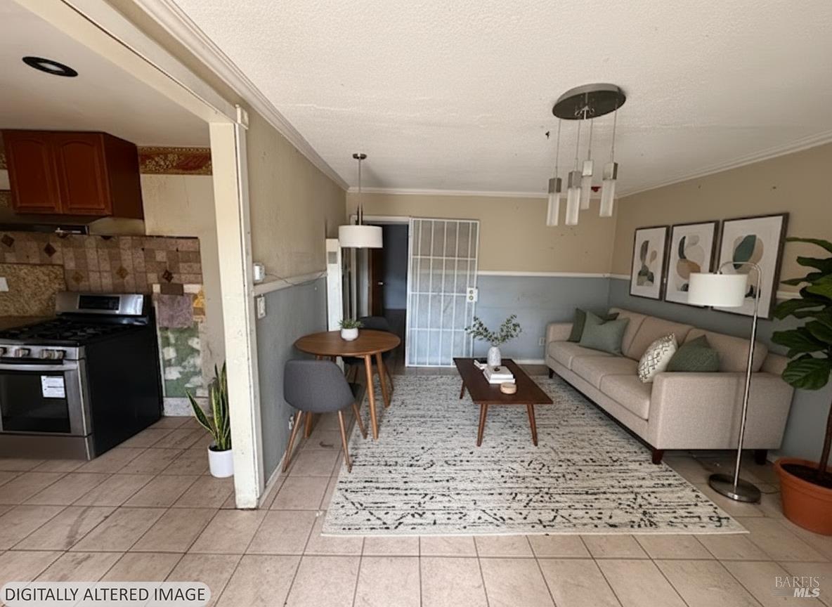 697 Nevada Street Oakland CA 94603