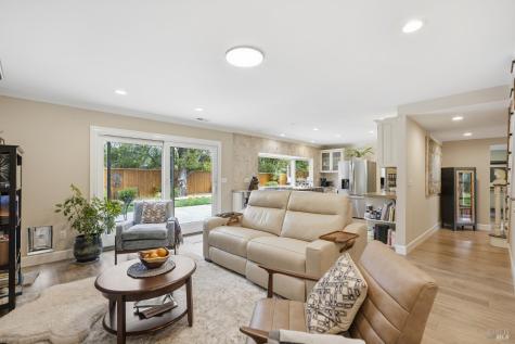 26 Brassie Court Novato CA 94949
