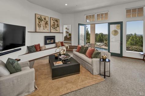 3975 Chanate Road Santa Rosa CA 95404