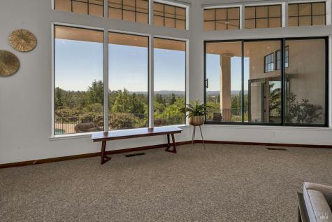 3975 Chanate Road Santa Rosa CA 95404