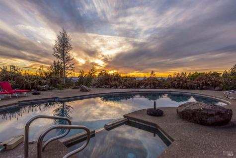 3975 Chanate Road Santa Rosa CA 95404