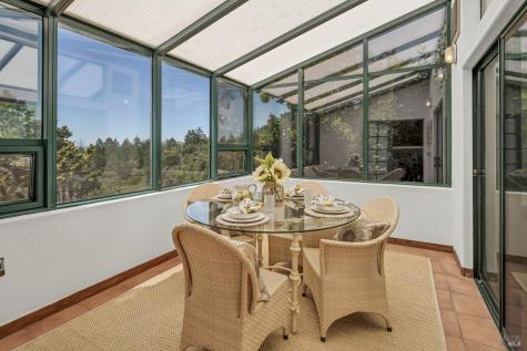 3975 Chanate Road Santa Rosa CA 95404