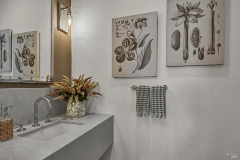 3975 Chanate Road Santa Rosa CA 95404