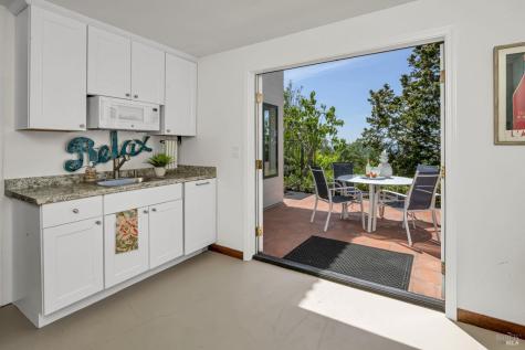 3975 Chanate Road Santa Rosa CA 95404