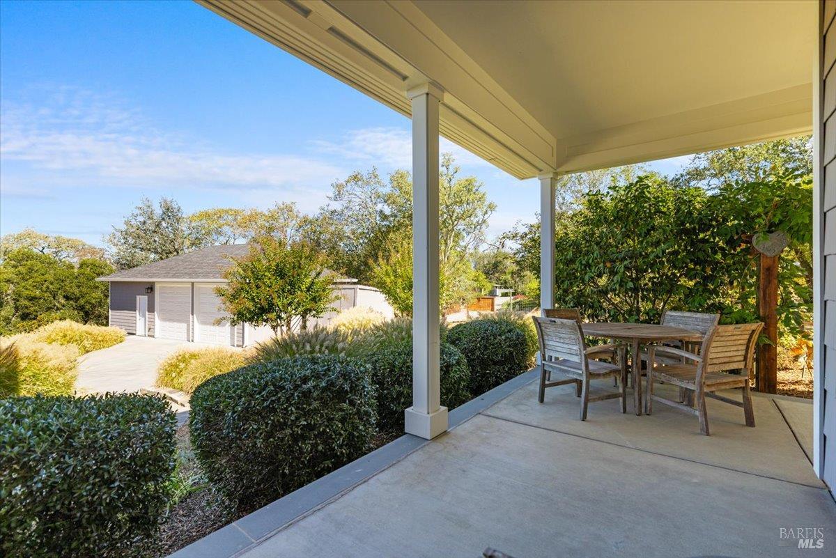 434 Alexander Valley Road Healdsburg CA 95448