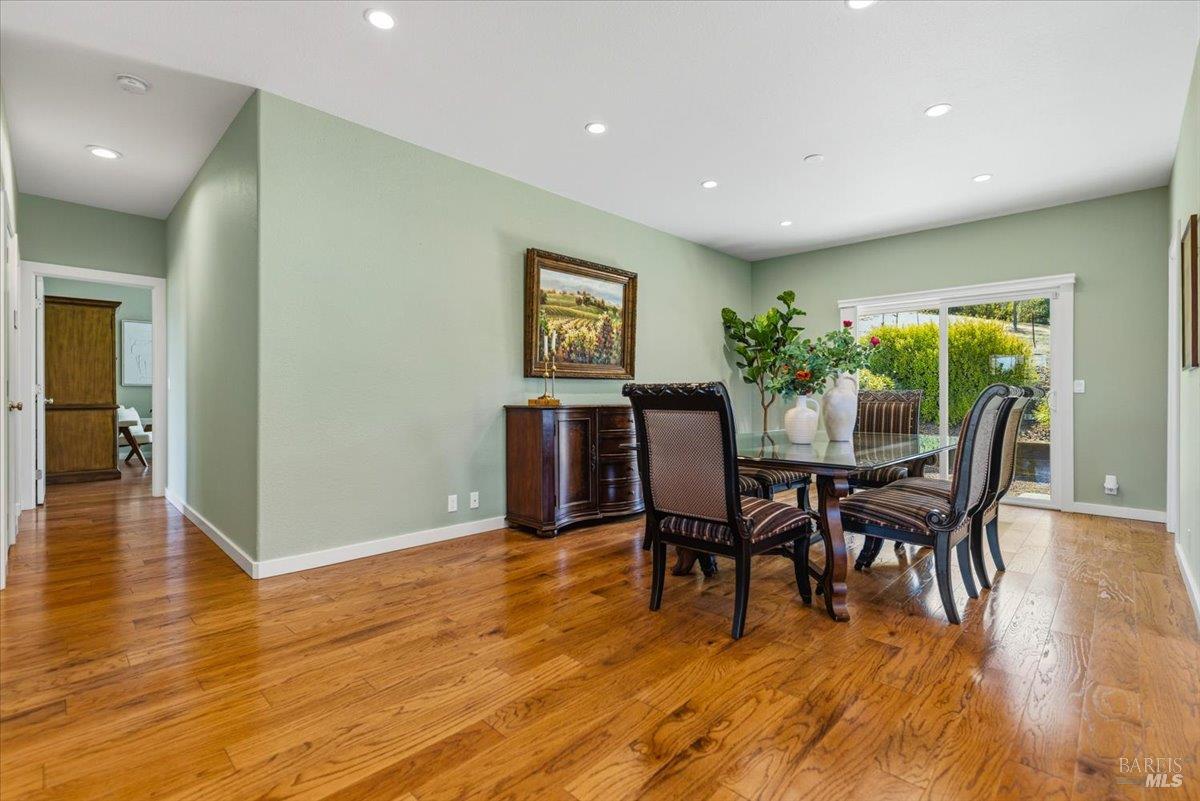 434 Alexander Valley Road Healdsburg CA 95448