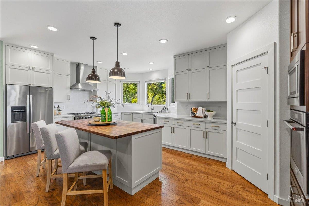434 Alexander Valley Road Healdsburg CA 95448