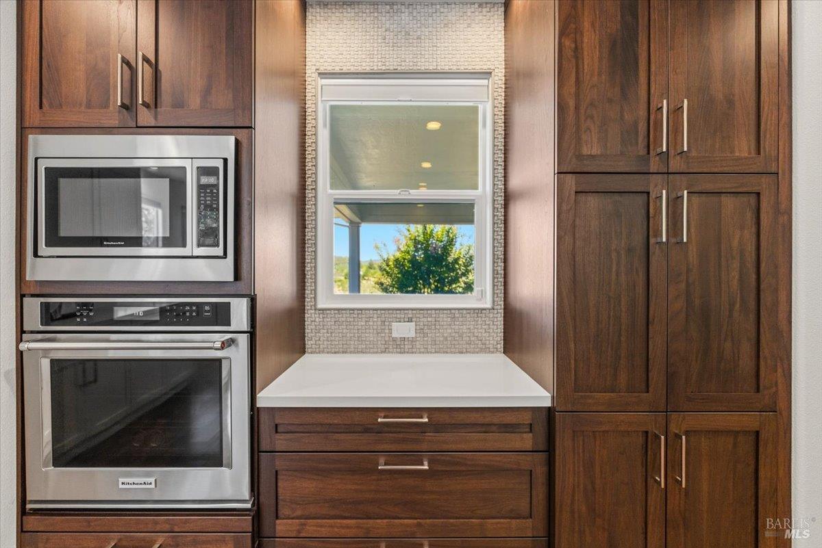 434 Alexander Valley Road Healdsburg CA 95448