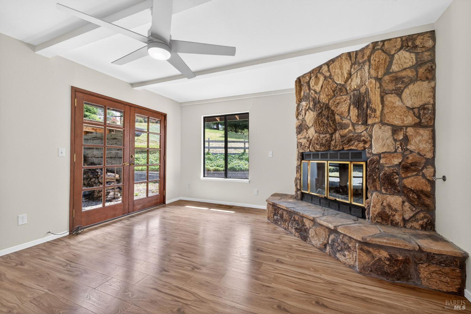 8969 Cypress Avenue Cotati CA 94931