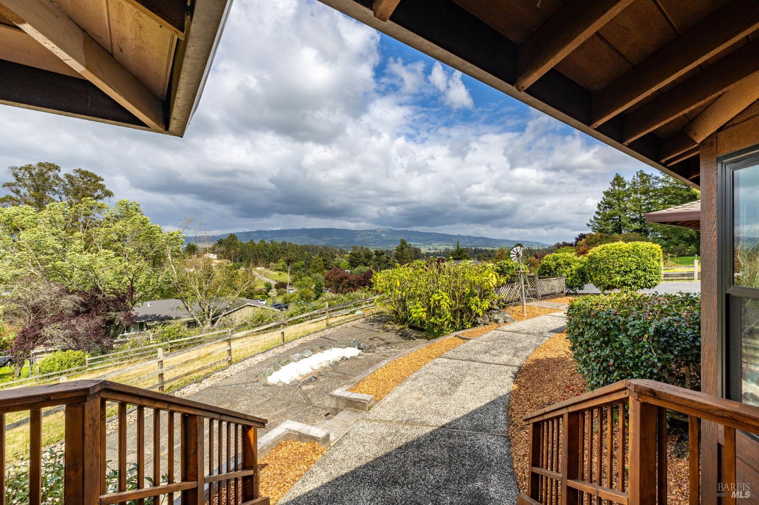 8969 Cypress Avenue Cotati CA 94931