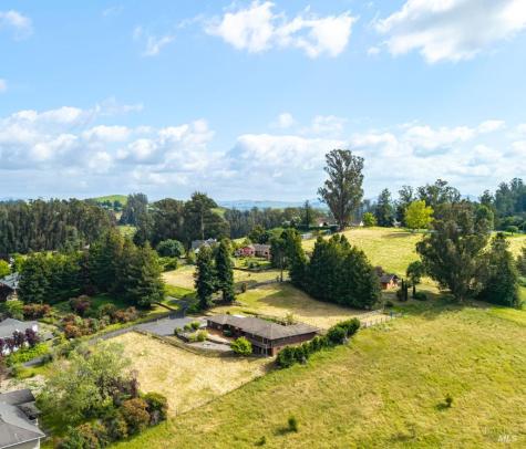 8969 Cypress Avenue Cotati CA 94931