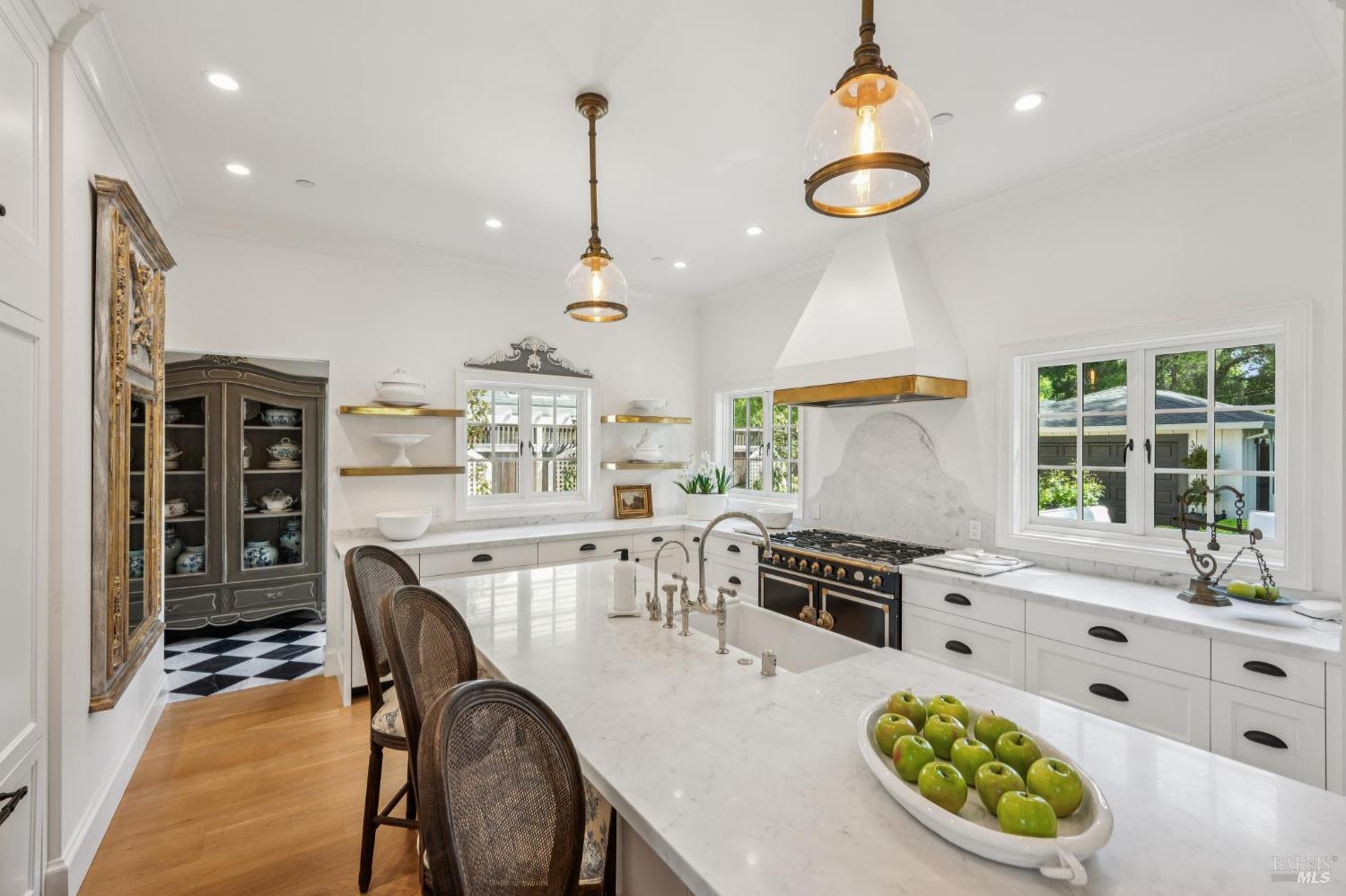 853 D Street Petaluma CA 94952