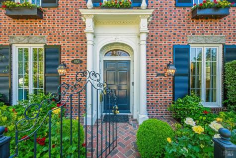 853 D Street Petaluma CA 94952