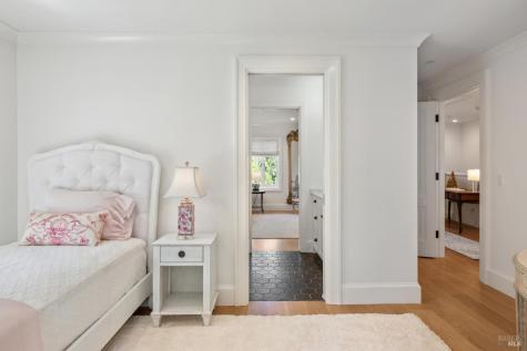 853 D Street Petaluma CA 94952