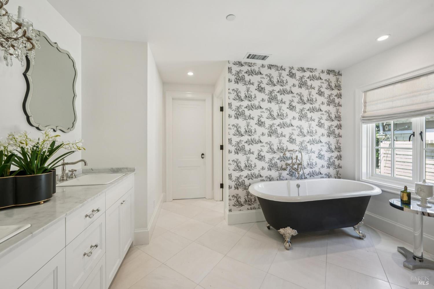 853 D Street Petaluma CA 94952
