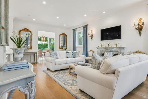 853 D Street Petaluma CA 94952