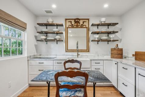 853 D Street Petaluma CA 94952