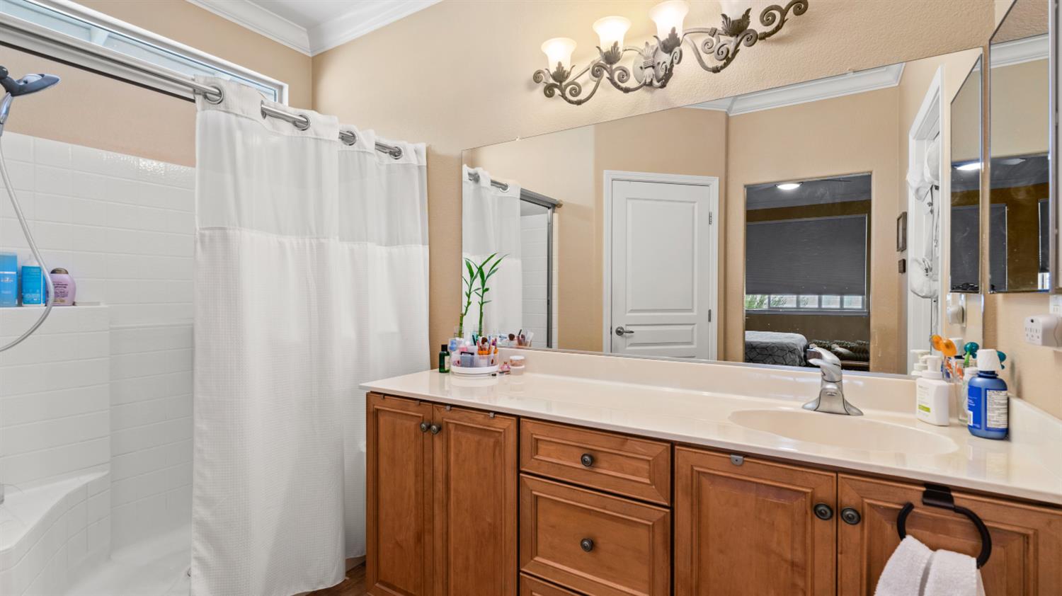 2600 Eagles Peak Lane Lincoln CA 95648