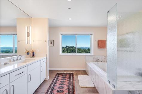 5231 Vista Grande Drive Santa Rosa CA 95403
