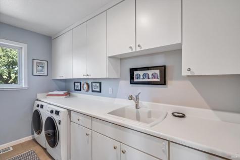 5231 Vista Grande Drive Santa Rosa CA 95403