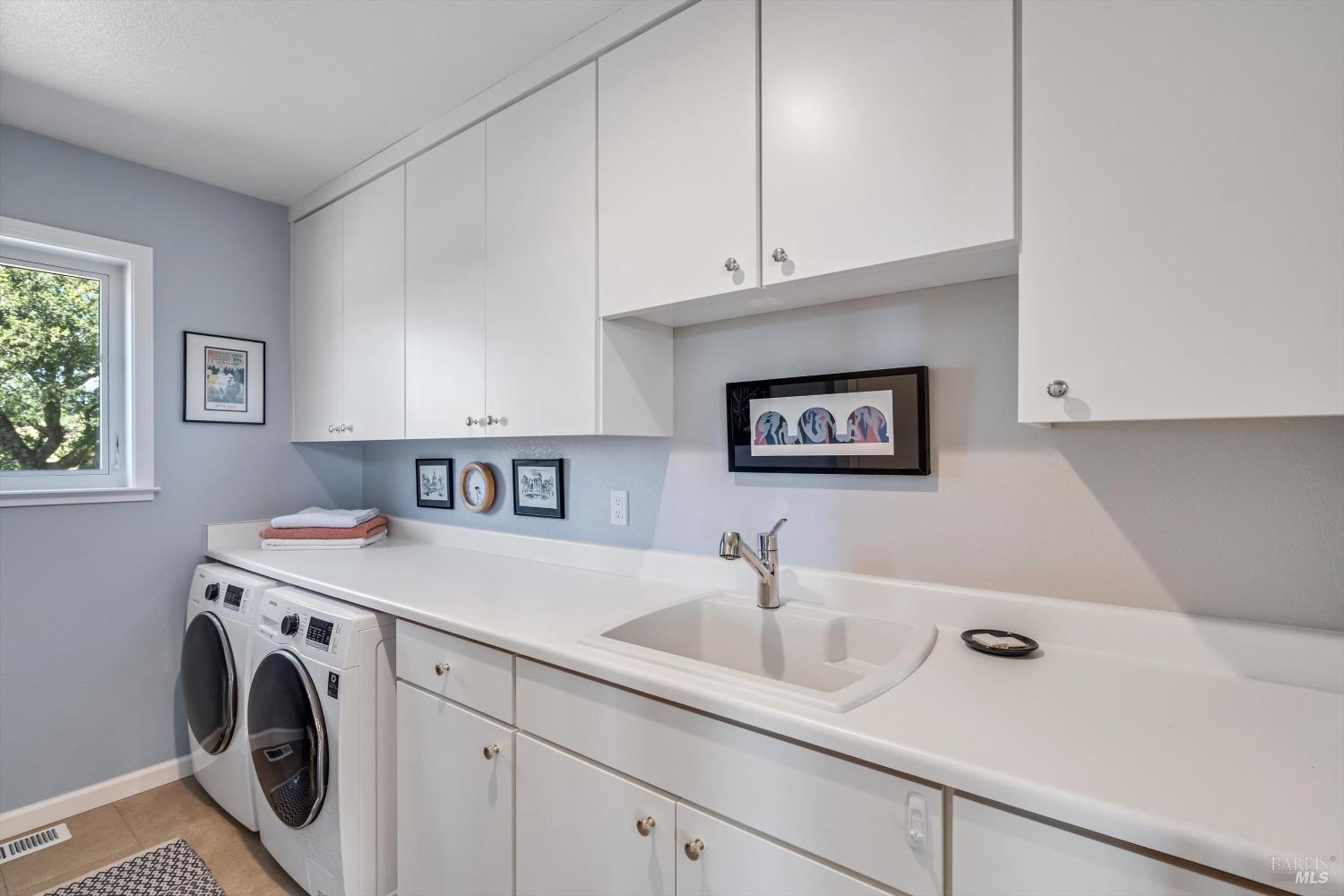 5231 Vista Grande Drive Santa Rosa CA 95403