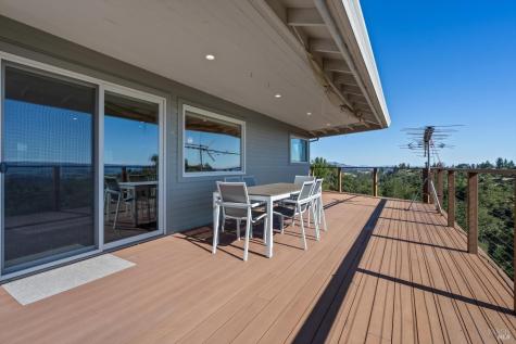 5231 Vista Grande Drive Santa Rosa CA 95403