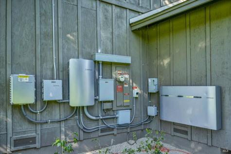 14631 Kinley Drive Healdsburg CA 95448