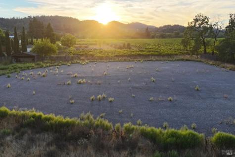 14631 Kinley Drive Healdsburg CA 95448