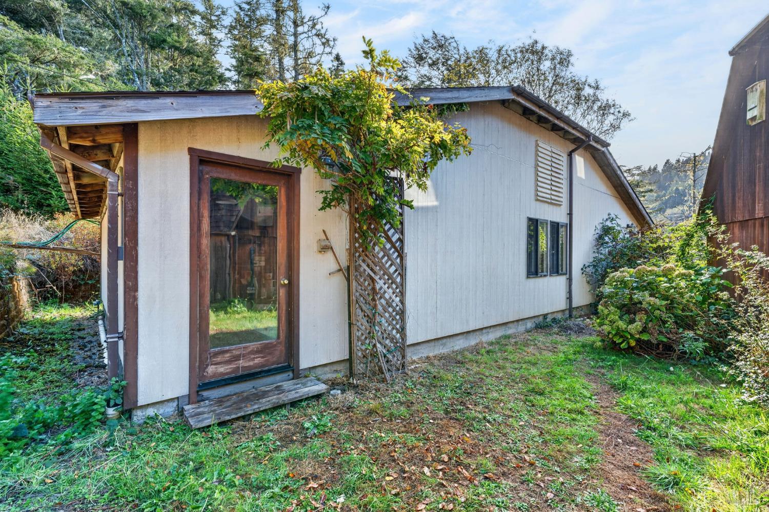 29000 Camp Two Ten Mile Road Fort Bragg CA 95437