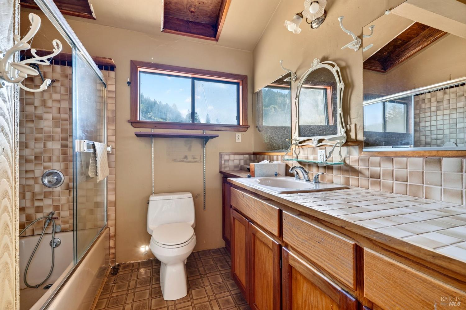 29000 Camp Two Ten Mile Road Fort Bragg CA 95437