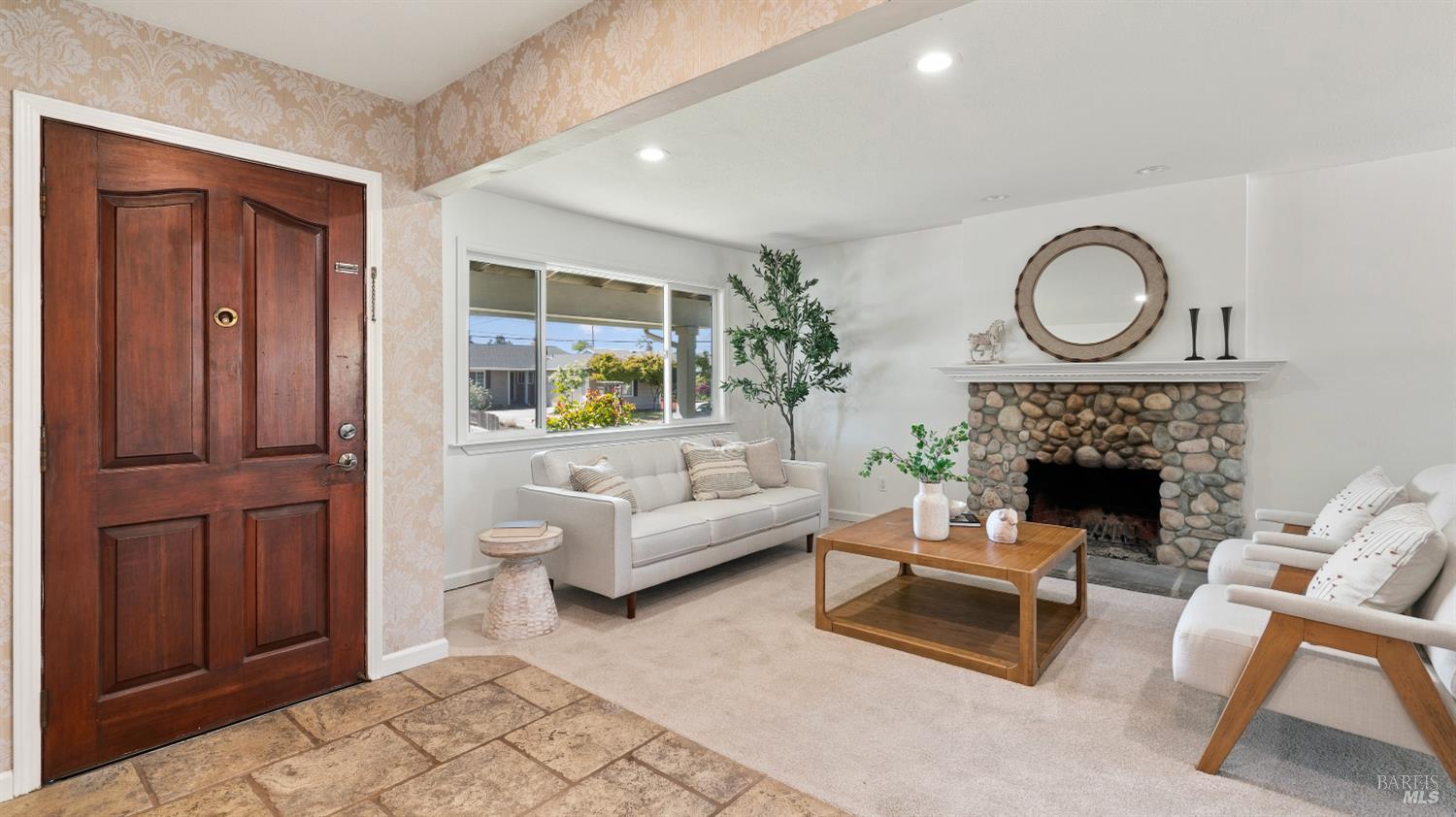 423 Donner Avenue Petaluma CA 94954