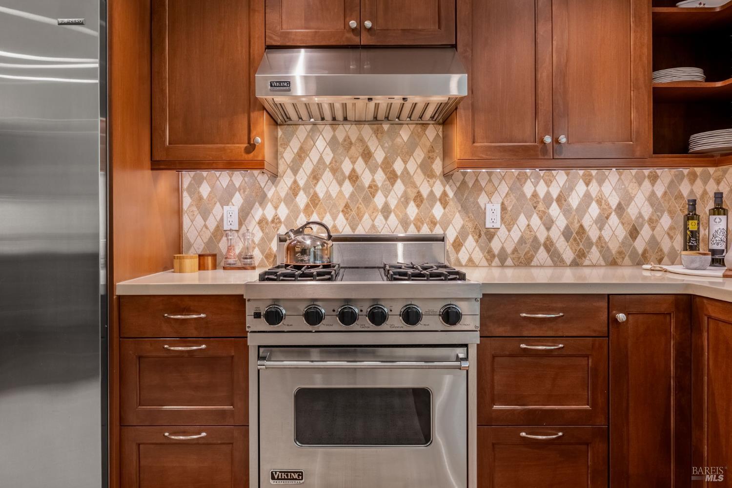 1670 Cabernet Lane St. Helena CA 94574