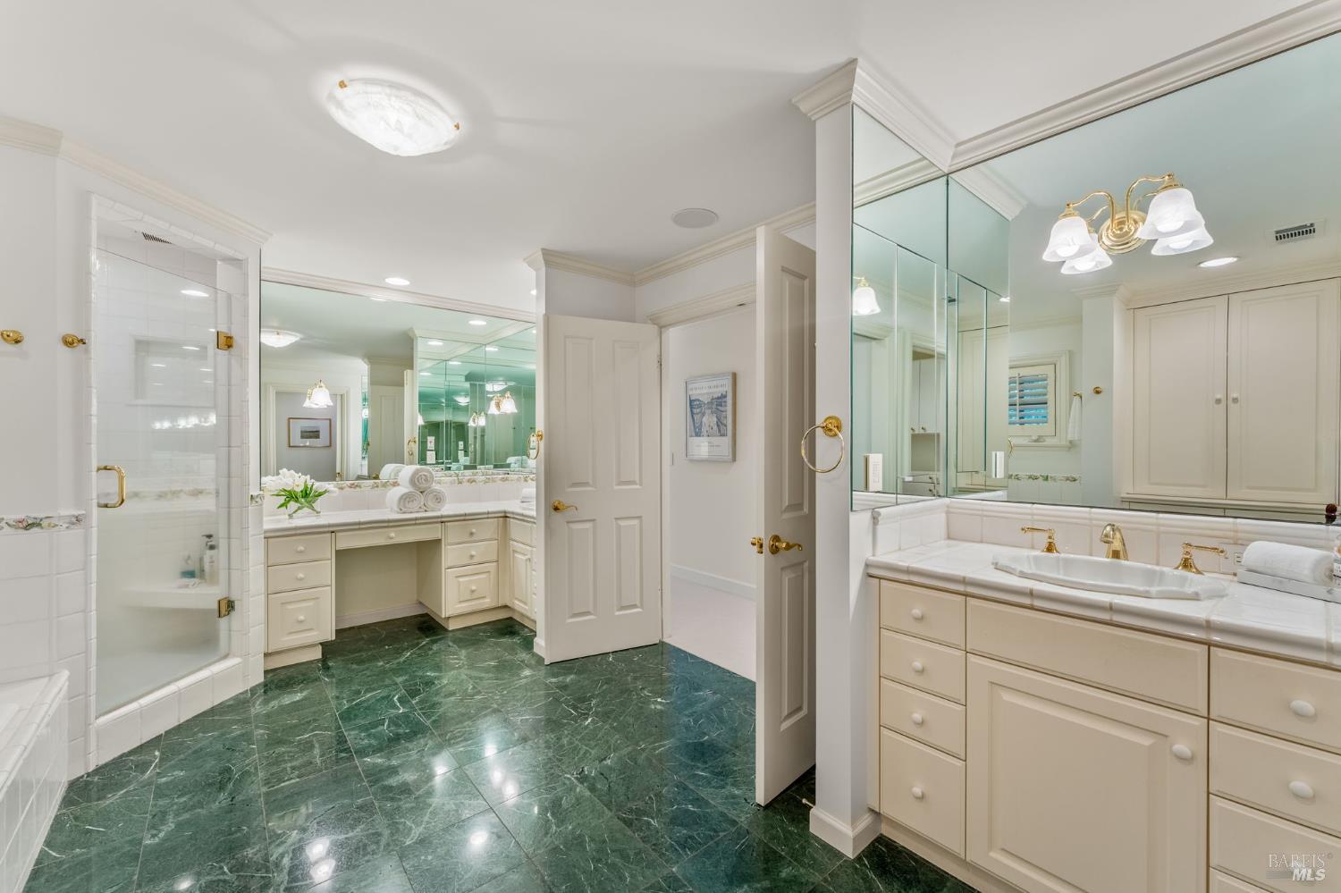1670 Cabernet Lane St. Helena CA 94574