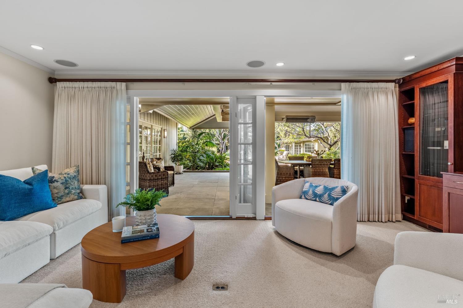 1670 Cabernet Lane St. Helena CA 94574