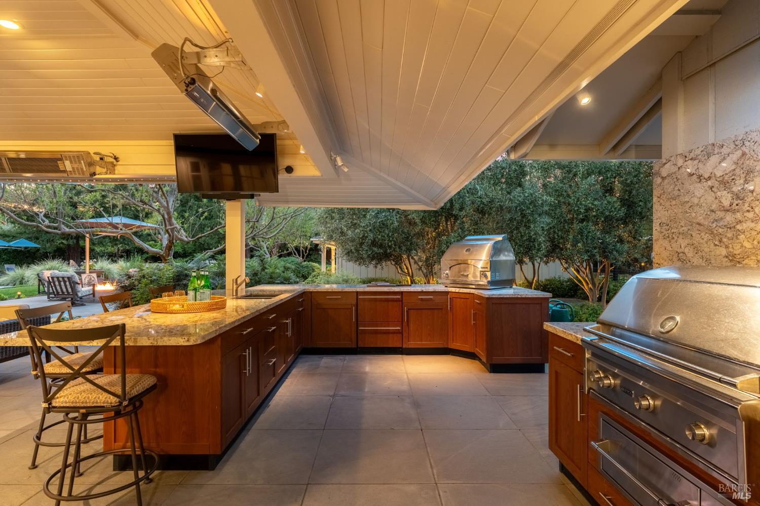 1670 Cabernet Lane St. Helena CA 94574