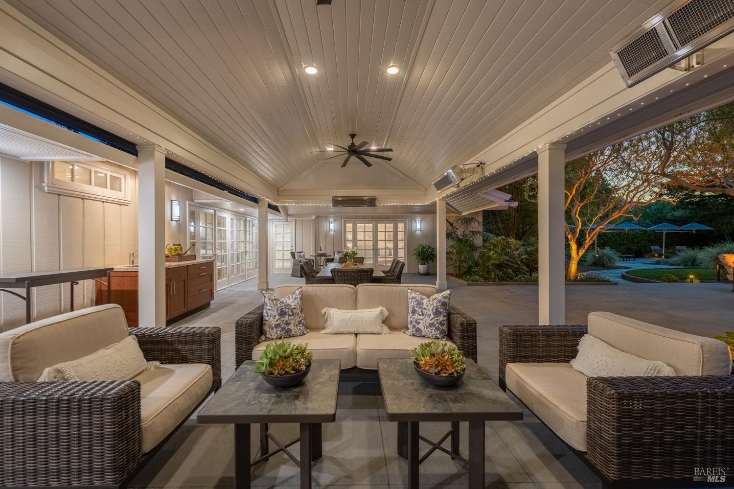 1670 Cabernet Lane St. Helena CA 94574