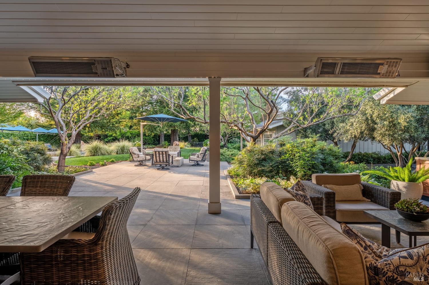 1670 Cabernet Lane St. Helena CA 94574