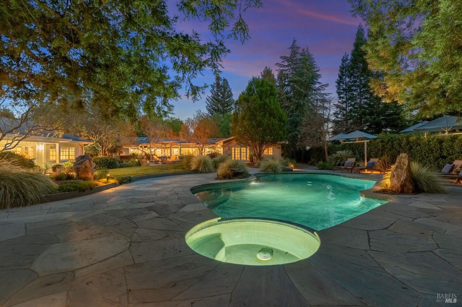 1670 Cabernet Lane St. Helena CA 94574