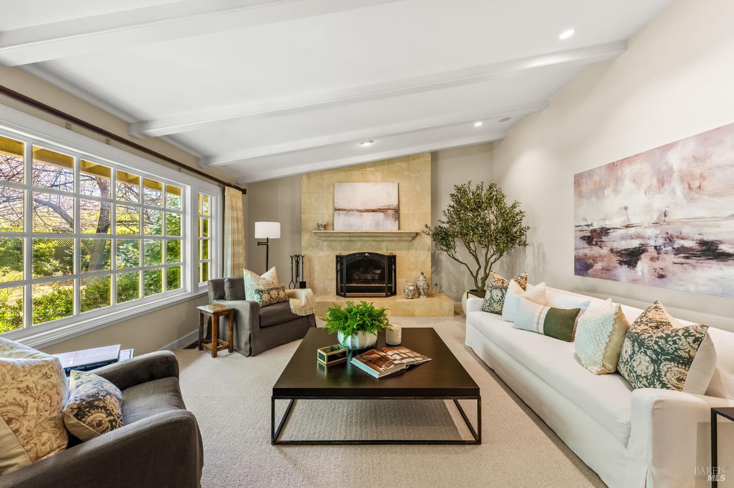 1670 Cabernet Lane St. Helena CA 94574