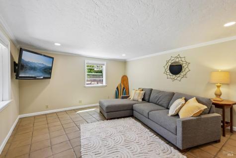 2087 Blucher Valley Road Sebastopol CA 95472
