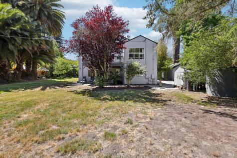 2087 Blucher Valley Road Sebastopol CA 95472