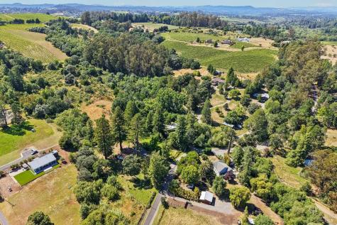 2087 Blucher Valley Road Sebastopol CA 95472