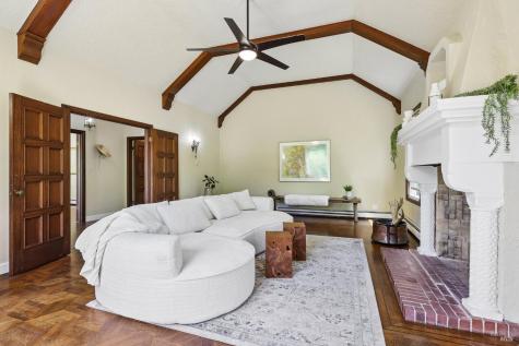2087 Blucher Valley Road Sebastopol CA 95472