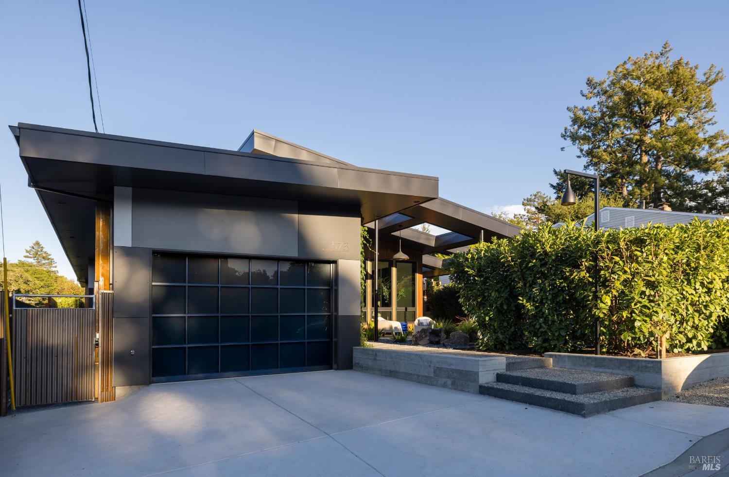 573 Ellis Court Sebastopol CA 95472