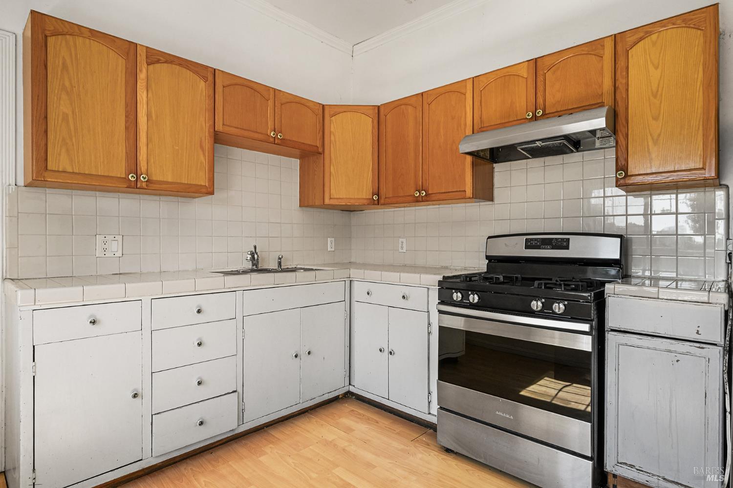 445 Windsor River Road Windsor CA 95492