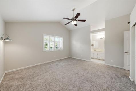 1890 Howard Drive Windsor CA 95492