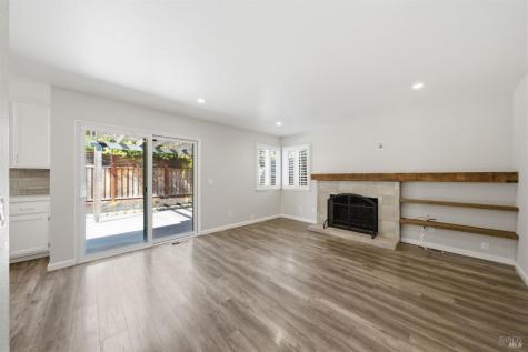1890 Howard Drive Windsor CA 95492